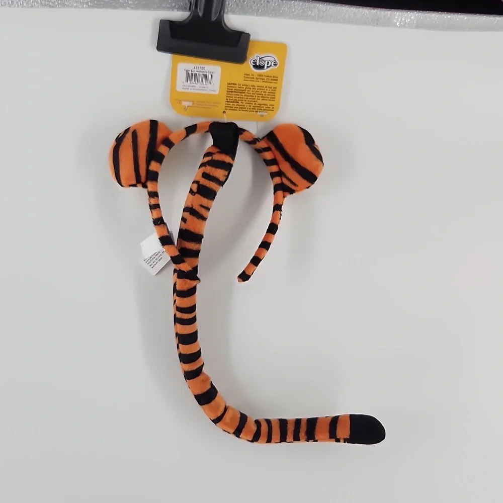 Disney Winnie the Pooh Tigger Ears and Tail Set